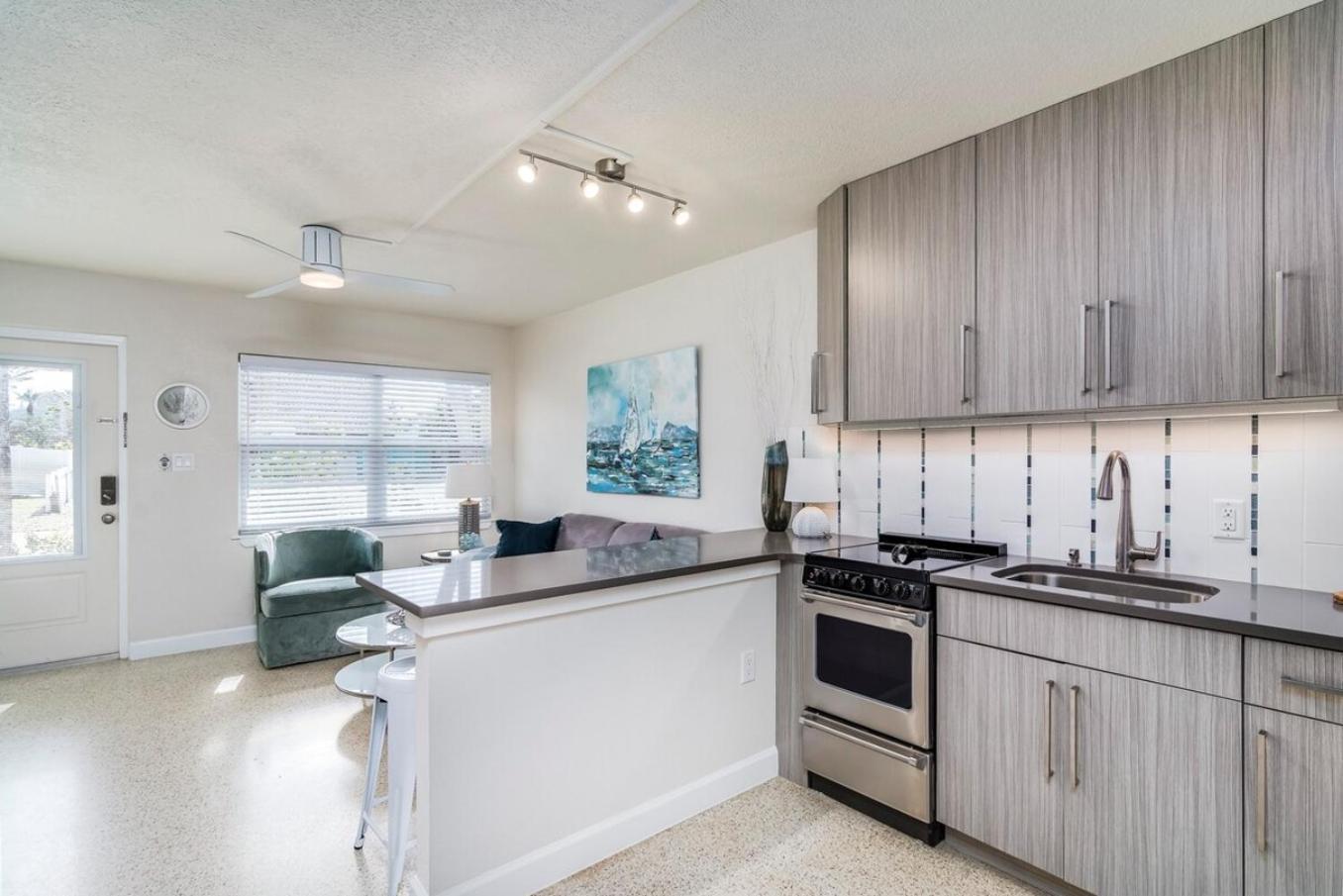 Boutique Vacation Rental Complex At Beach Cocoa Beach Extérieur photo