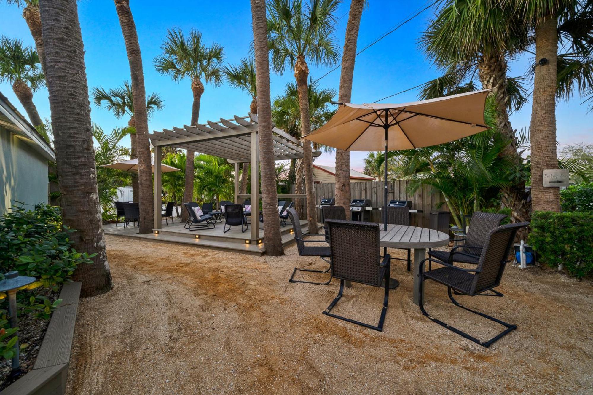 Boutique Vacation Rental Complex At Beach Cocoa Beach Extérieur photo
